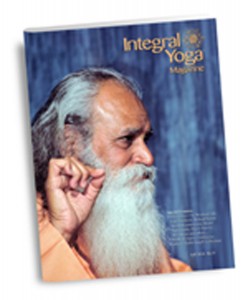 Cover of 2010 Fall Integral Yoga Magazine