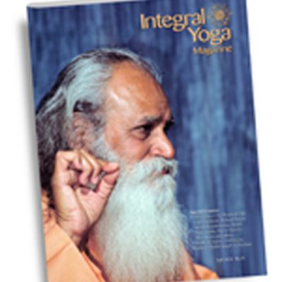 Cover of 2010 Fall Integral Yoga Magazine