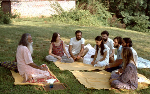 Remembering Reverend Saraswati Beth Neumann - Integral Yoga Magazine