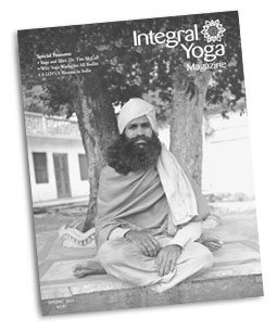 Spring 2015 cover of Integral Yoga Magazine